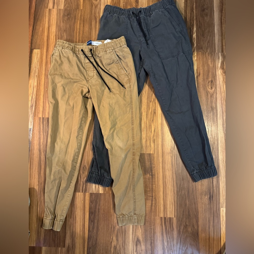 2 pair of old navy joggers